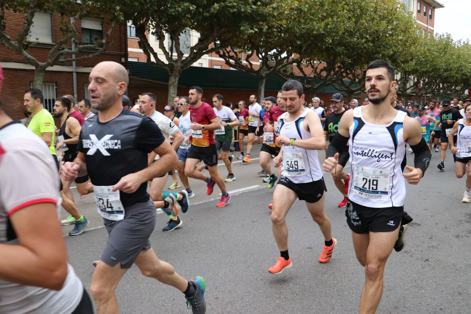 Salida de los &#039;10 kilómetros Ciudad de León&#039;