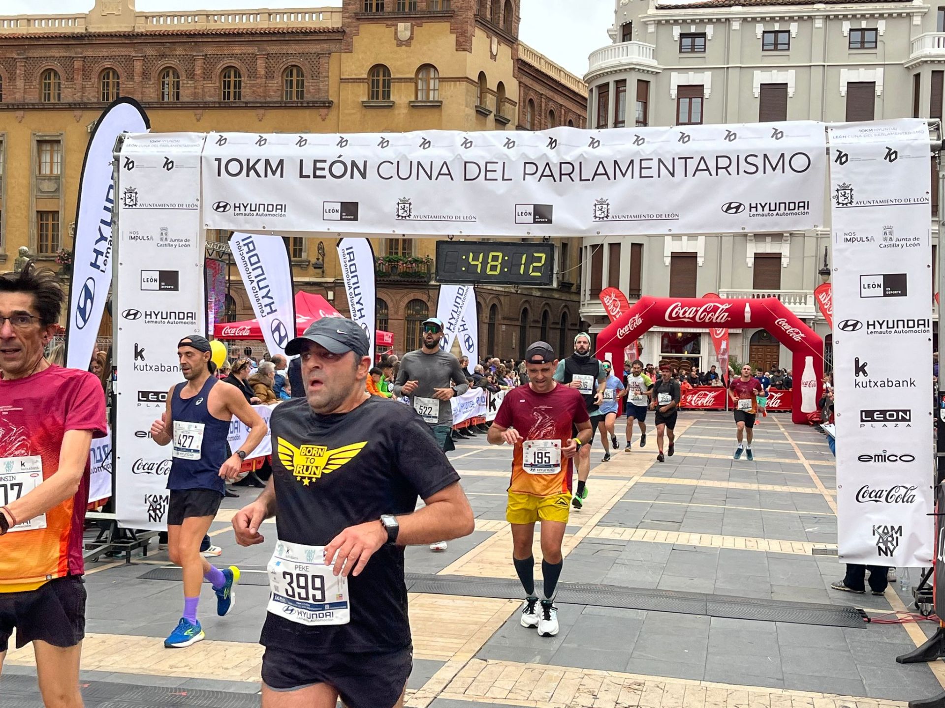 Las imágenes de la llegada a la meta de los 10 kilómetros Ciudad de León