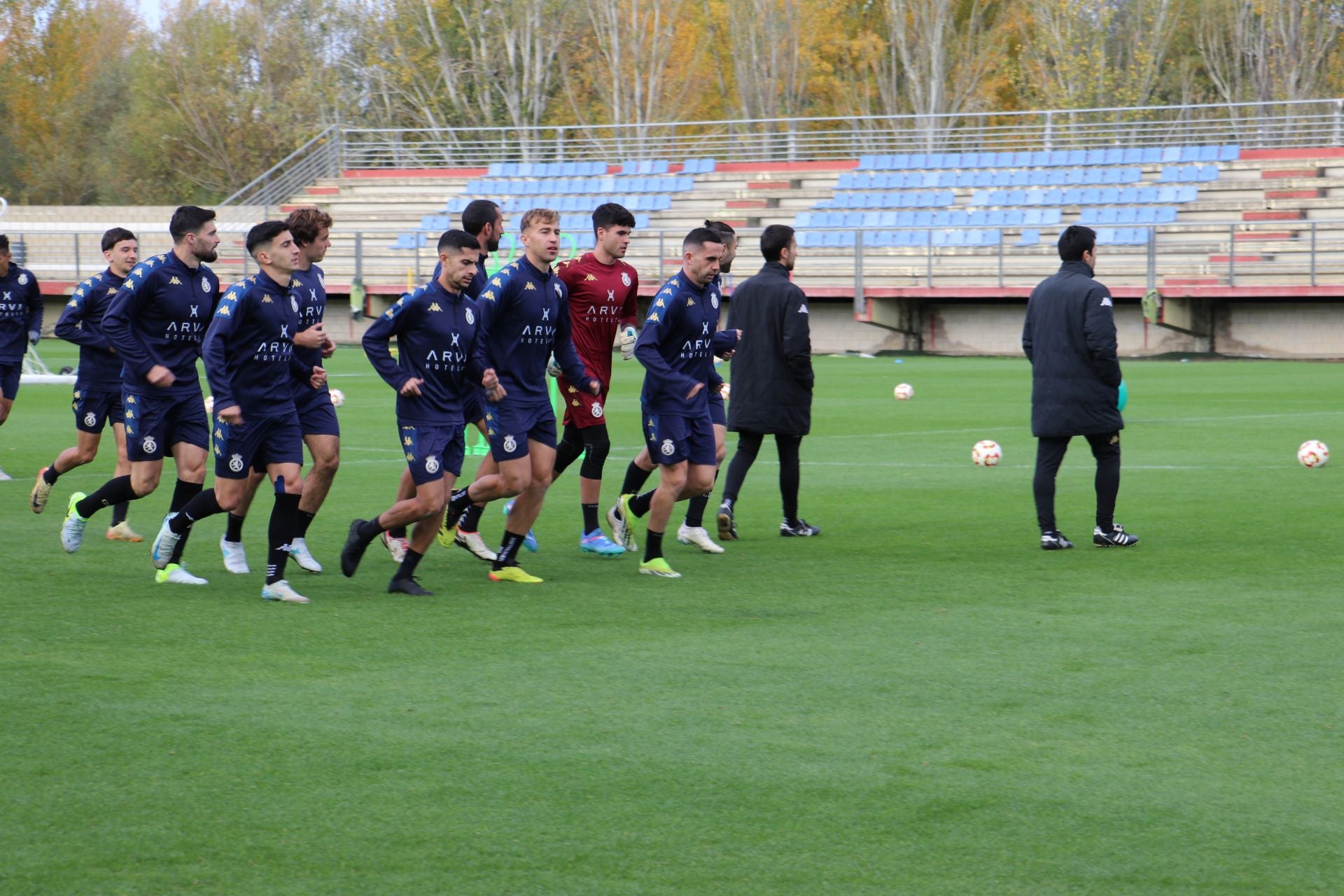 Último entrenamiento de la Cultural antes del derbi