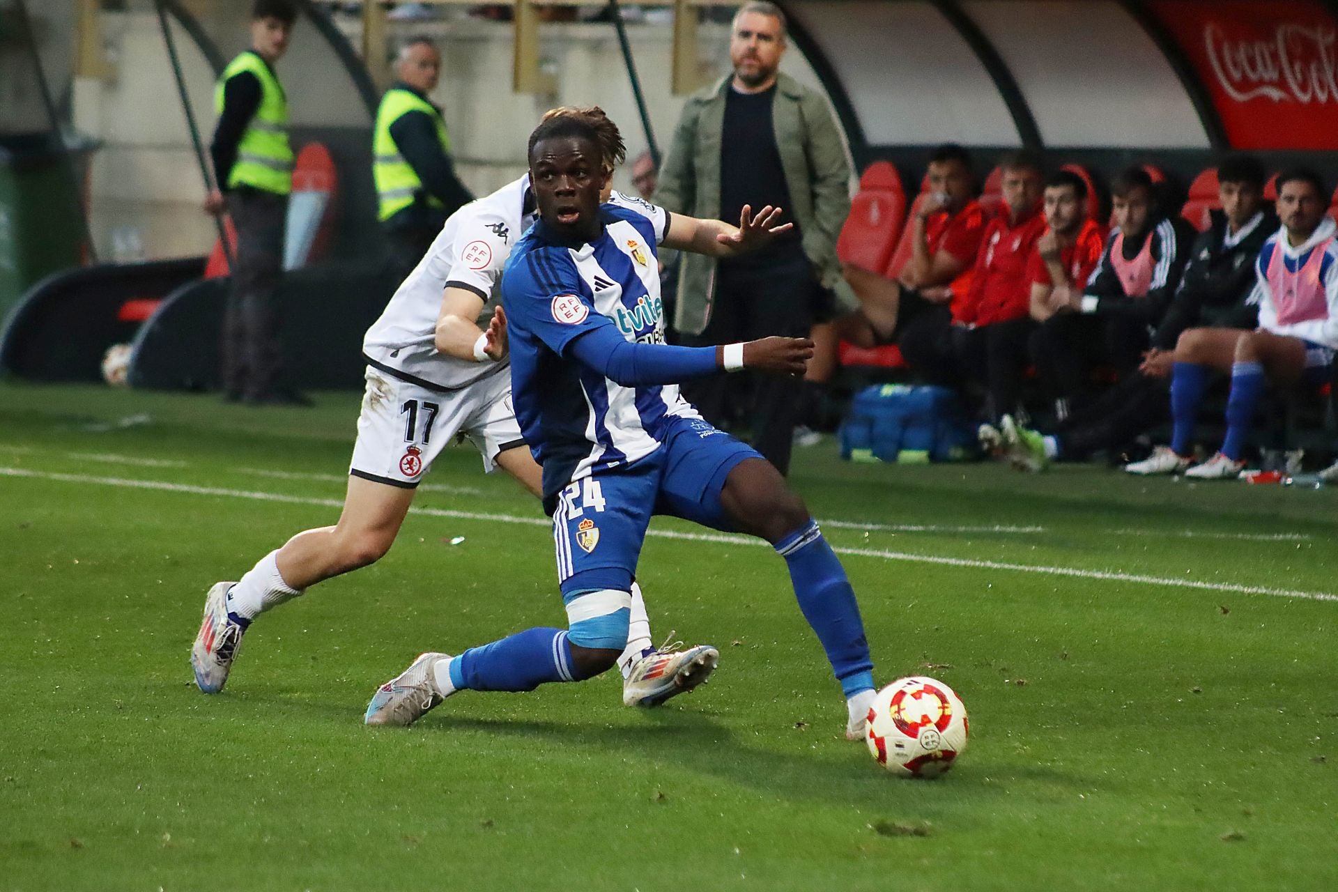 Las mejores imágenes del derbi entre Cultural y Ponferradina