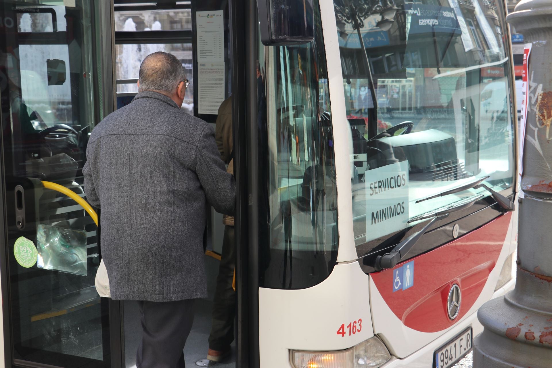 Jornada de huelga en el transporte de León