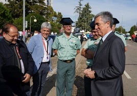 Leonardo Marcos visitó en 2023 La Bañeza como directo de la Guardia Civil.