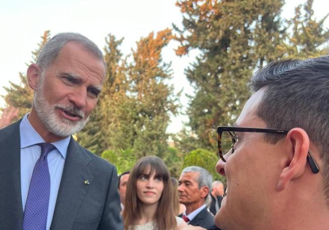 El leonés con el rey de España en su visita a Jordania.