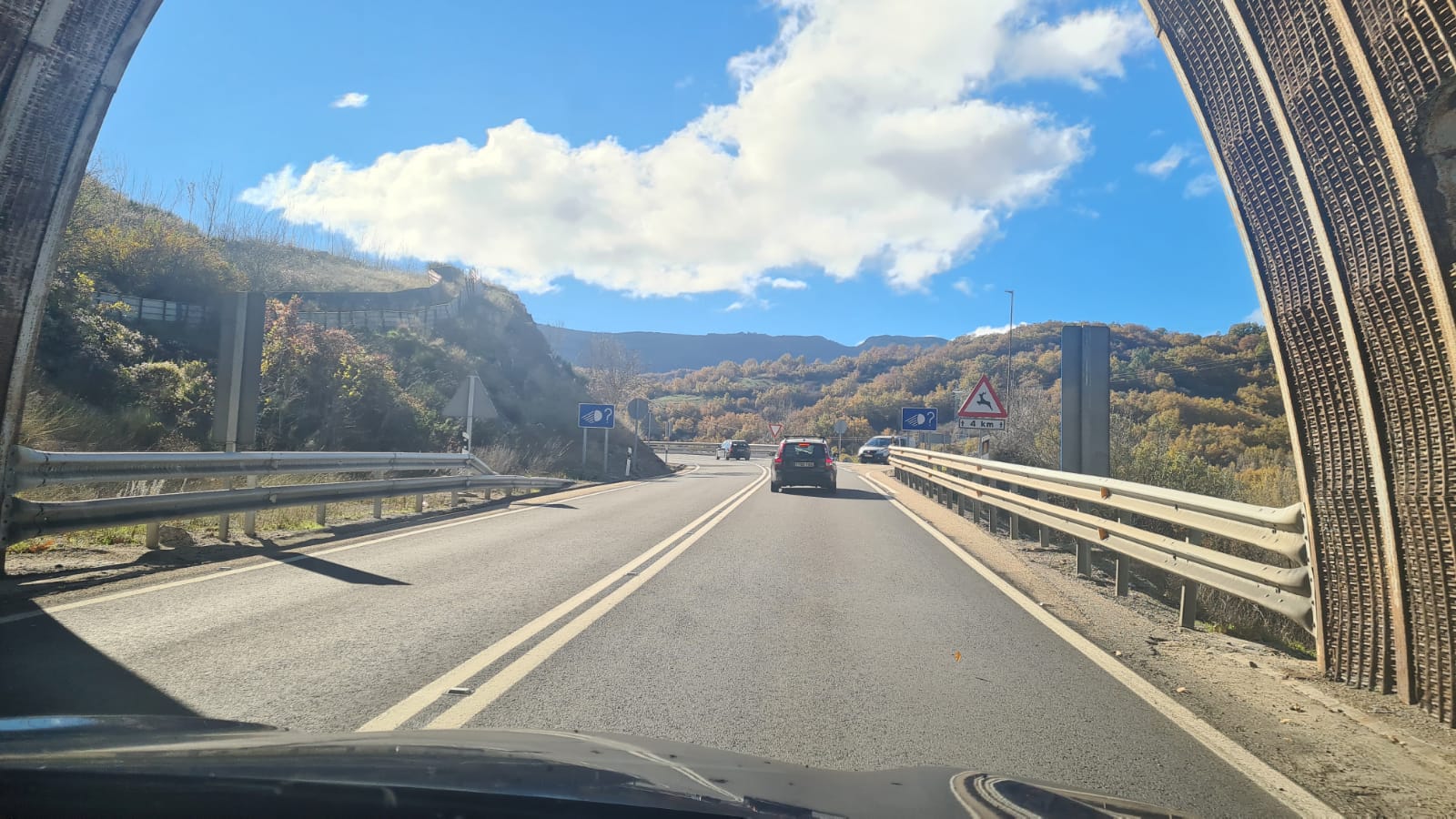 Tráfico en el puerto de Pajares tras el desprendimiento de la AP-66