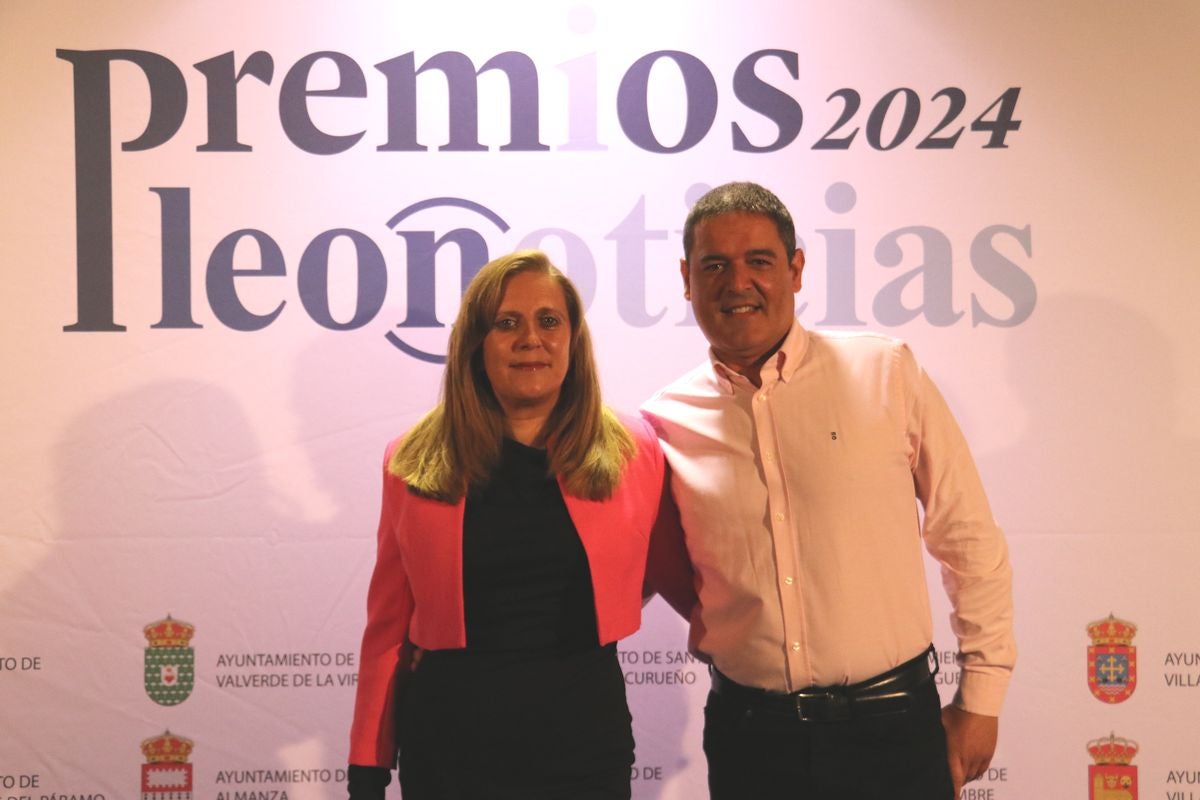 Yolanda Ferreras y Carlos González.