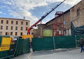 Construcción de los apartamentos turísticos en Puerta Obispo.