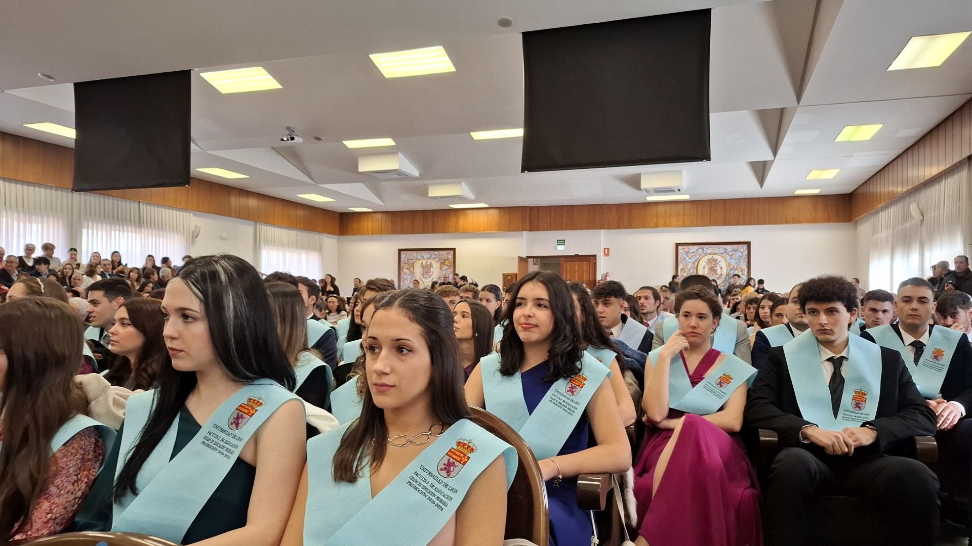 Graduación de Educación en la ULE