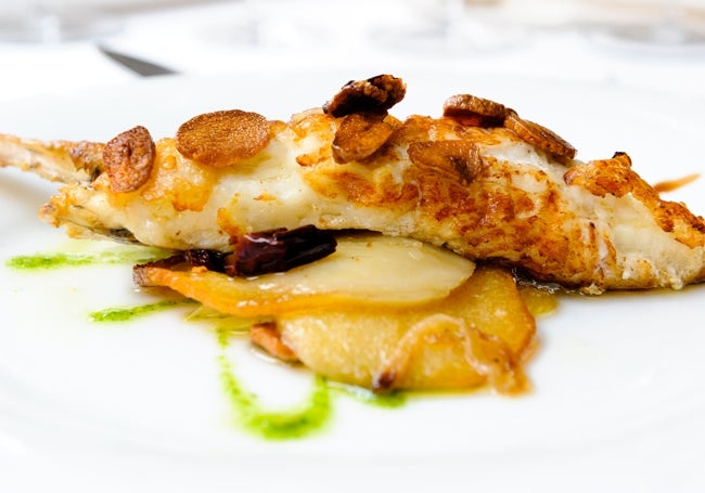 La merluza rellena es uno de los platos más demandos por los comensales