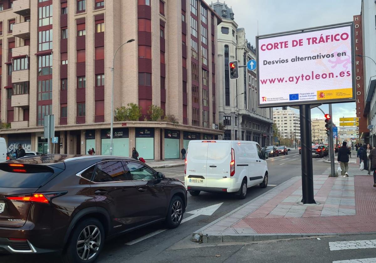 Pantalla informativa de Avenida de Palencia.