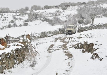 Así se vivía la nieve en los pueblos de la montaña de León: «Cuando comenzaba a nevar parecía que no iba a parar nunca»