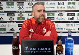 Javi Rey, entrenador de la Ponferradina.