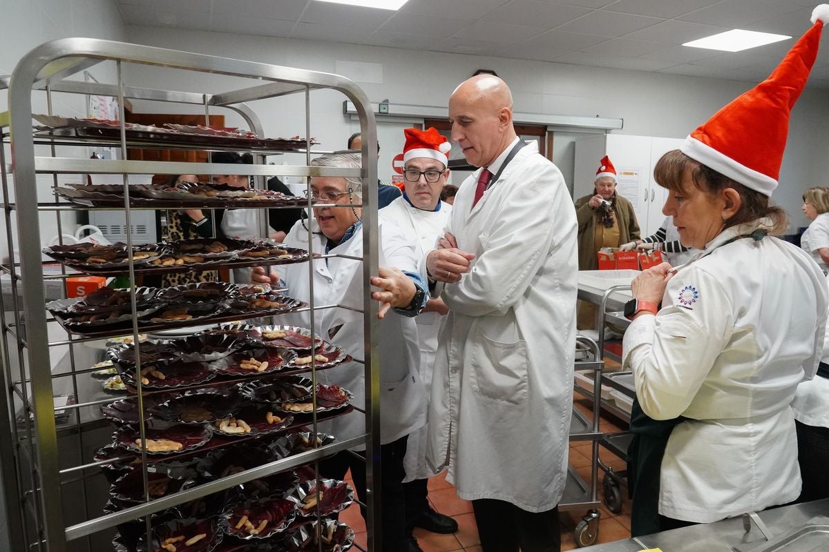 Un menú de &#039;Estrella&#039; para el comedor social de Asleca