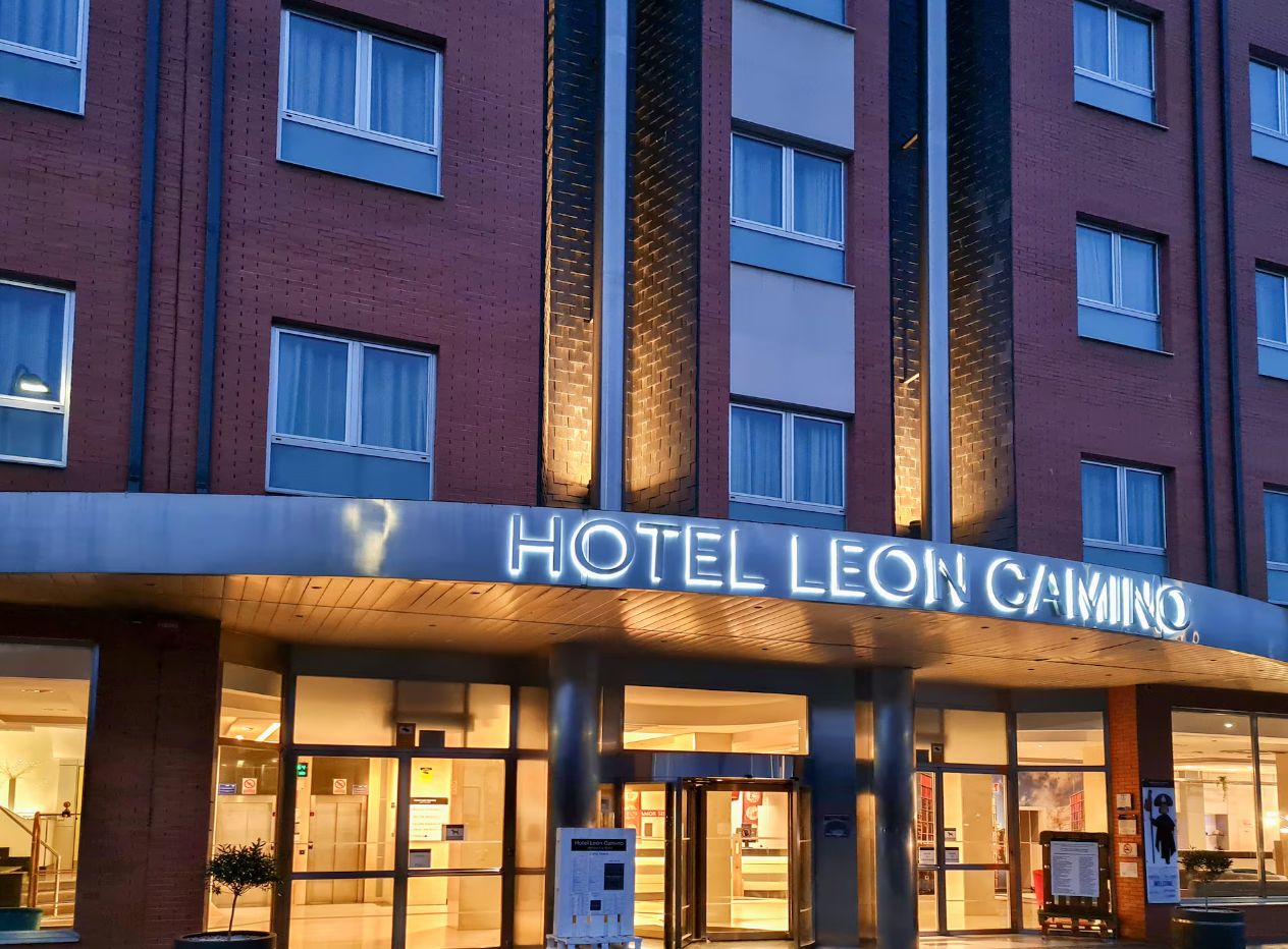 Hotel león camino.