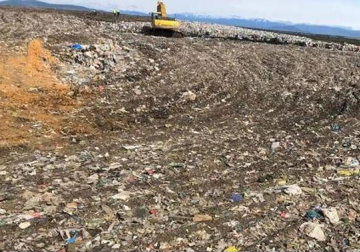 Denuncian el reinicio de la tramitación para el macrovertedero de San Justo de la Vega