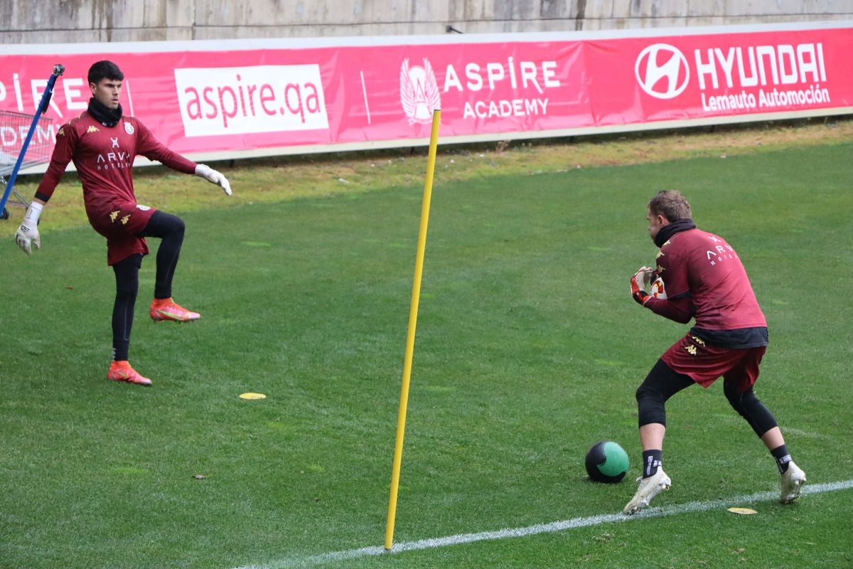 La Cultural entrena con público por Reyes