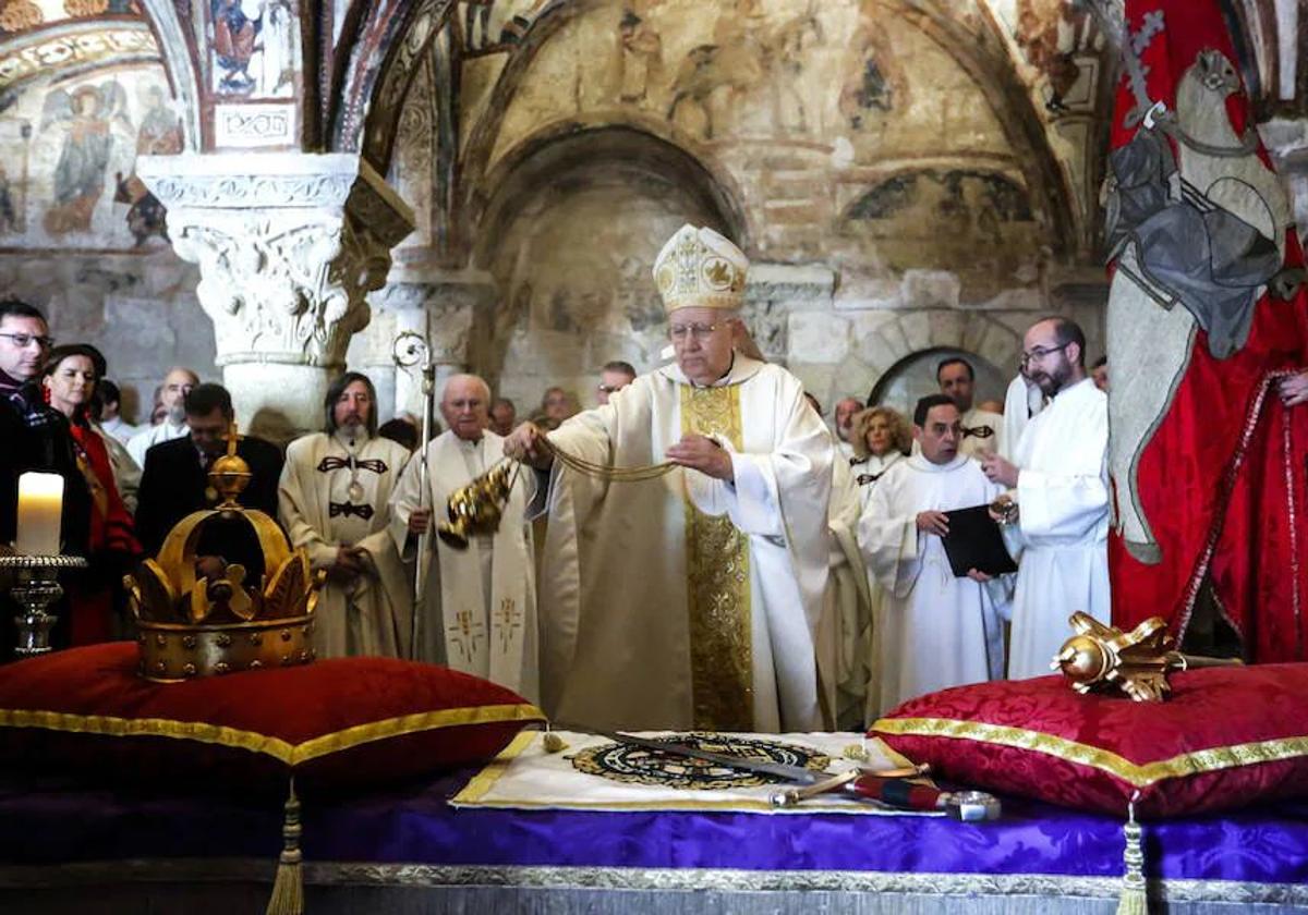 Acto en el Panteón Real de San Isidoro.