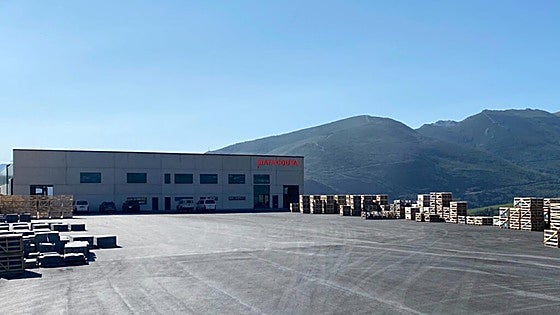 El Gobierno incentiva el proyecto empresarial de una pizarrera leonesa