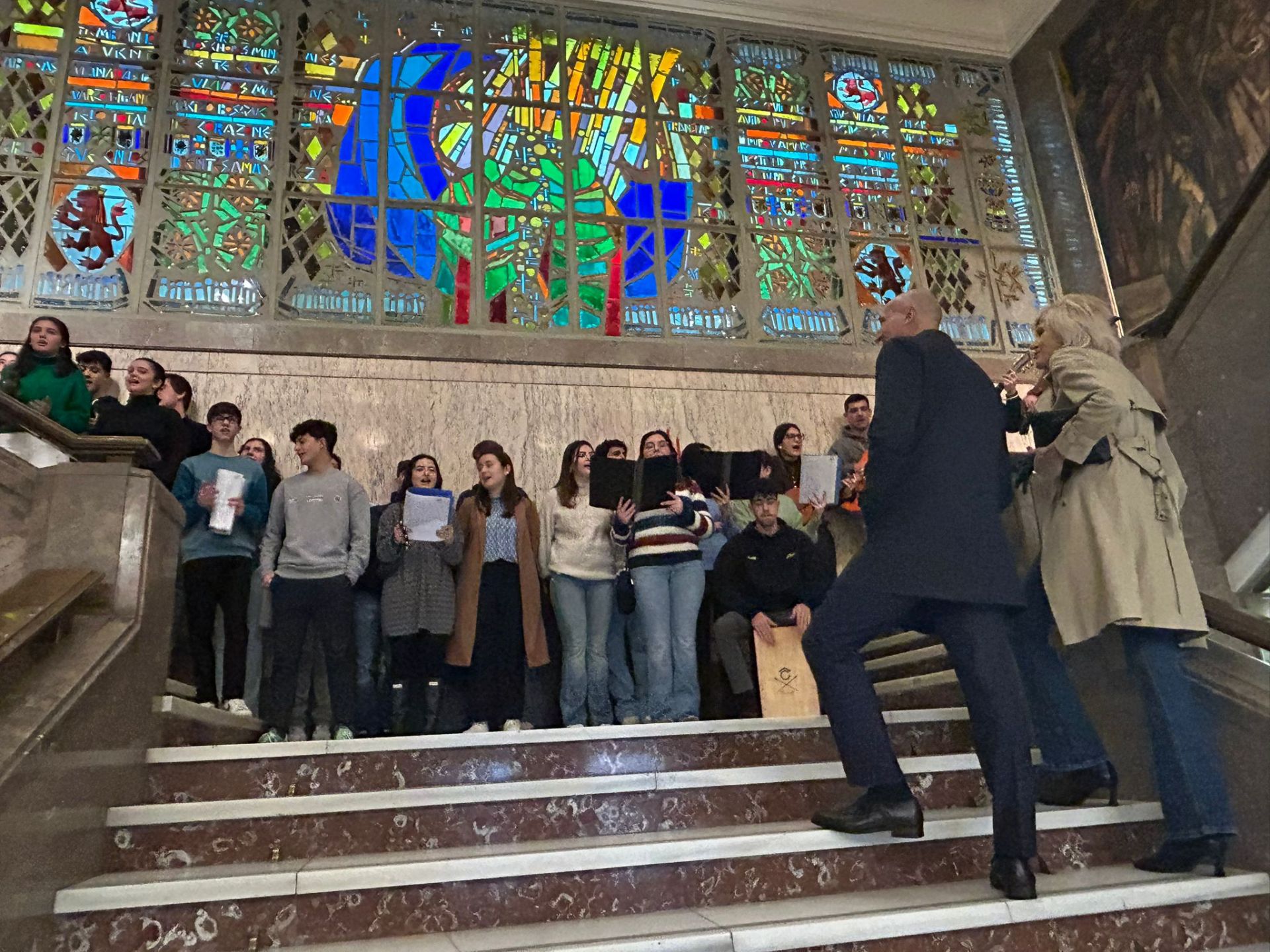 Así recibieron los niños de León a Los Reyes Magos