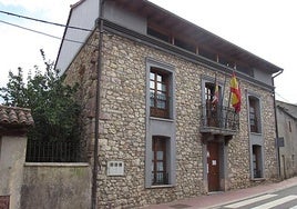 Imagen del ayuntamiento de Cármenes.