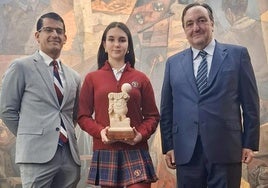 Iria Vara, alumna del Leonés becada por la Fundación Amancio Ortega.