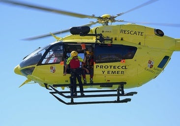 Rescatan en helicóptero a una mujer de 42 años, lesionada en el refugio Collado Jermoso