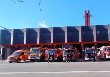 Los bomberos de León rinden homenaje a un compañero fallecido en Valladolid