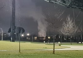 El humo se avistaba desde la zona de Palacio de Exposiciones.