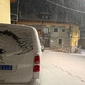 La nieve de la borrasca Herminia llega a León y complica las carreteras