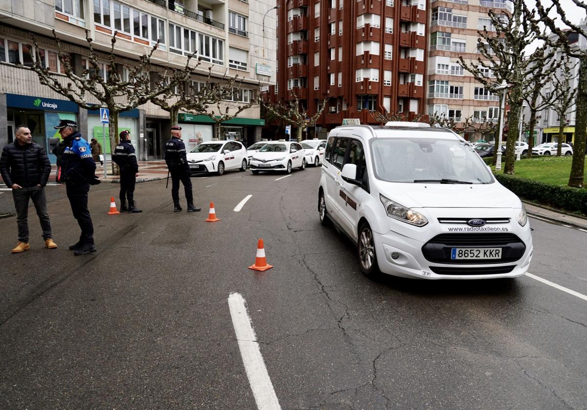 Protesta de los taxistas de León