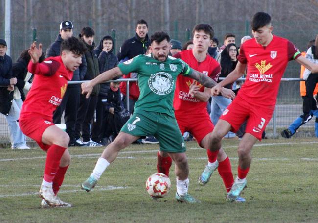 Atlético Mansillés, Santa Marta'dan önce bir puan daha ekledi.