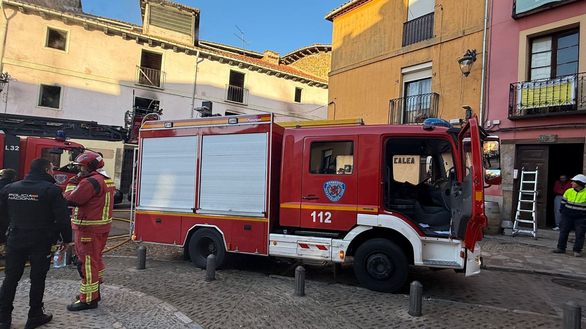 Incendio en una vivienda okupada de León