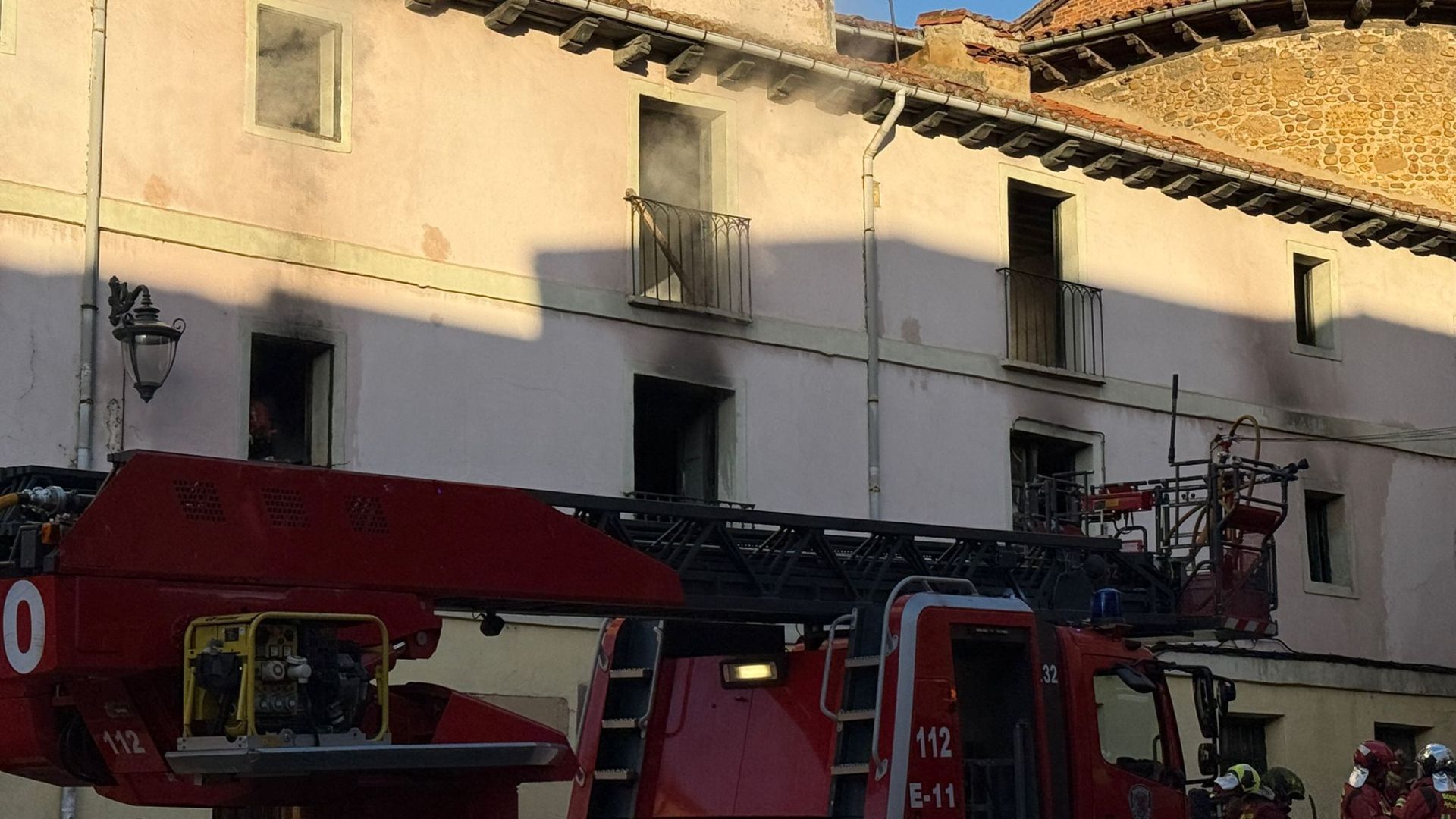 Incendio en una vivienda okupada de León