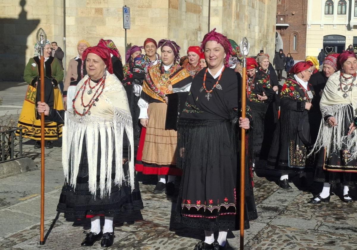 Celebración del Día de las Águedas en León