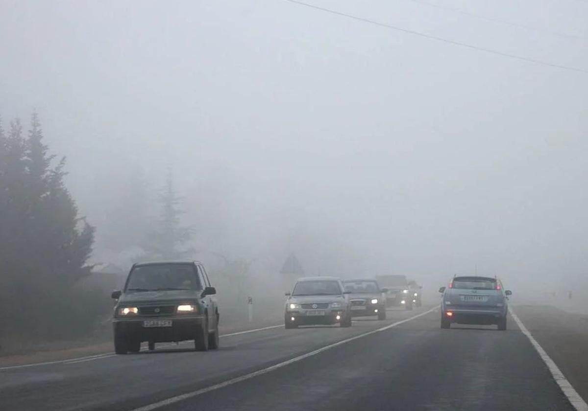 Niebla en carreteras de León.