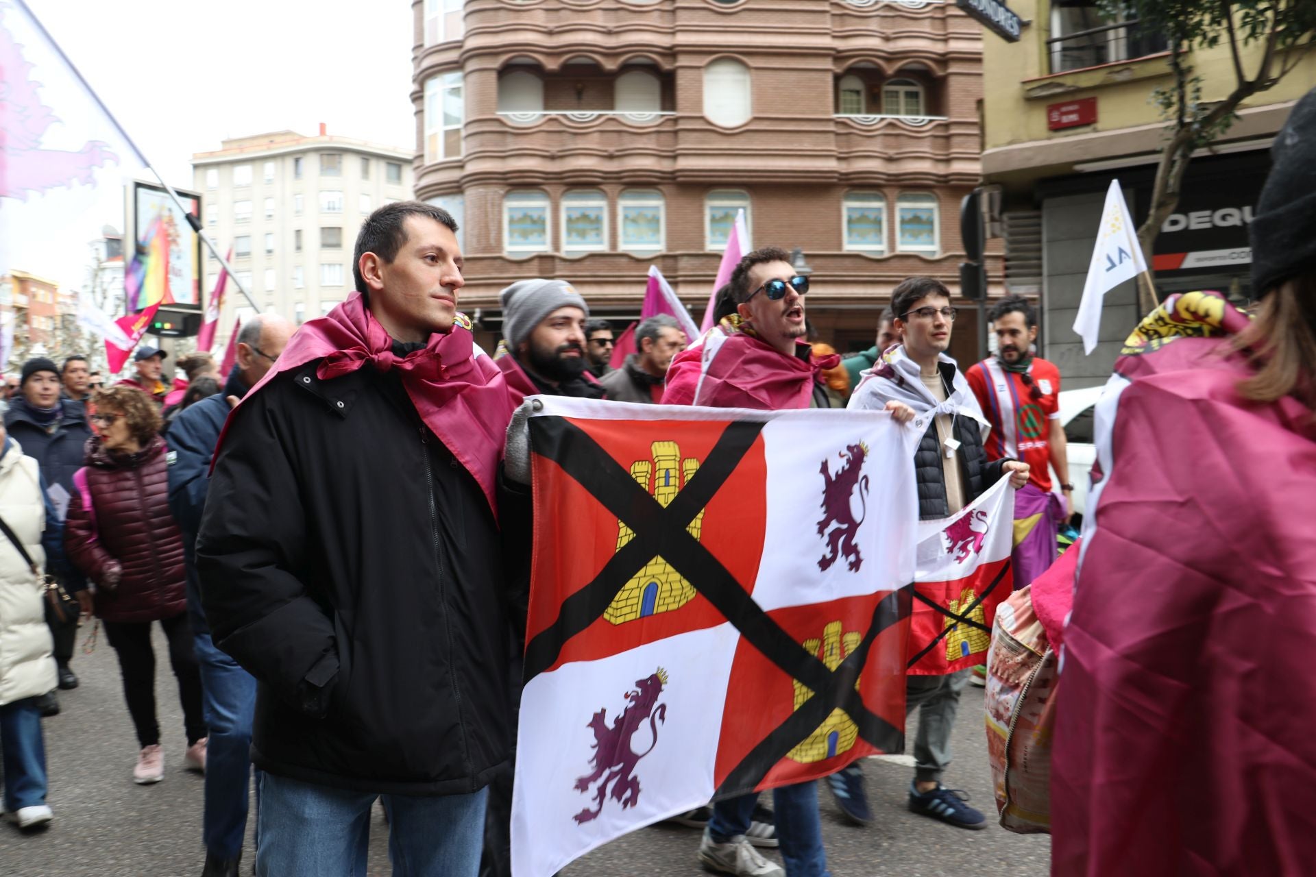 Las imágenes de la manifestación del 16-F en León