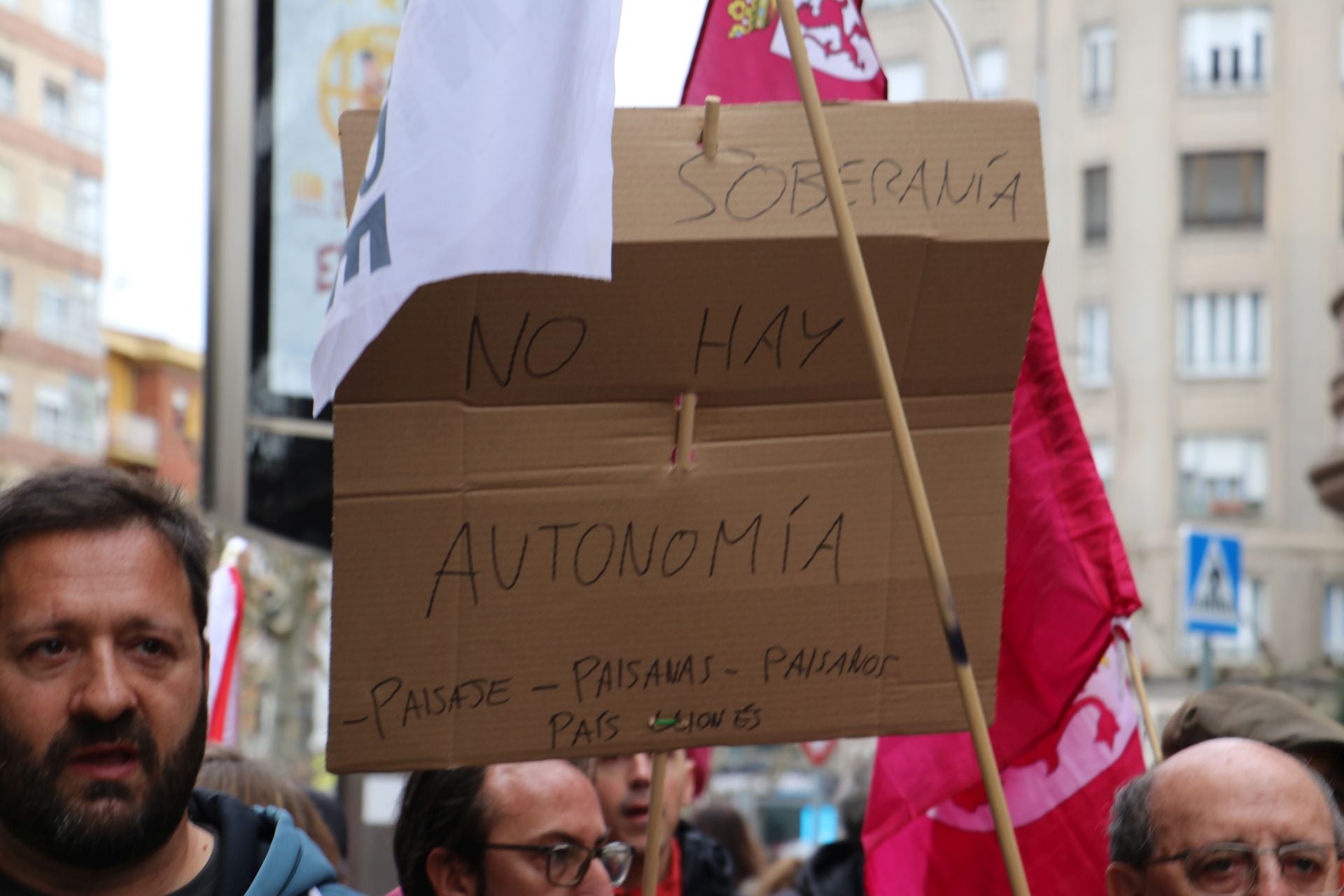 Las imágenes de la manifestación del 16-F en León