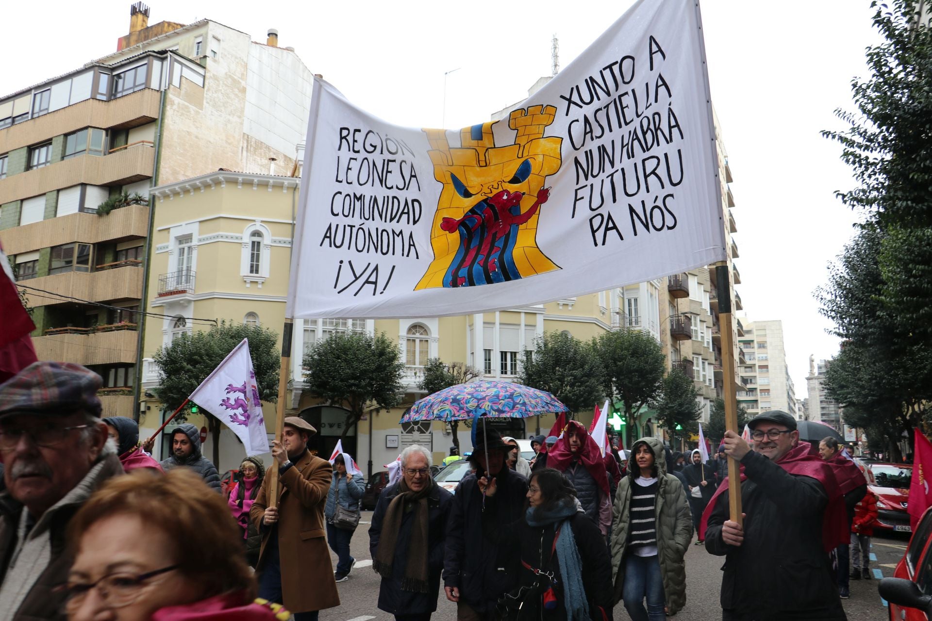 Las imágenes de la manifestación del 16-F en León