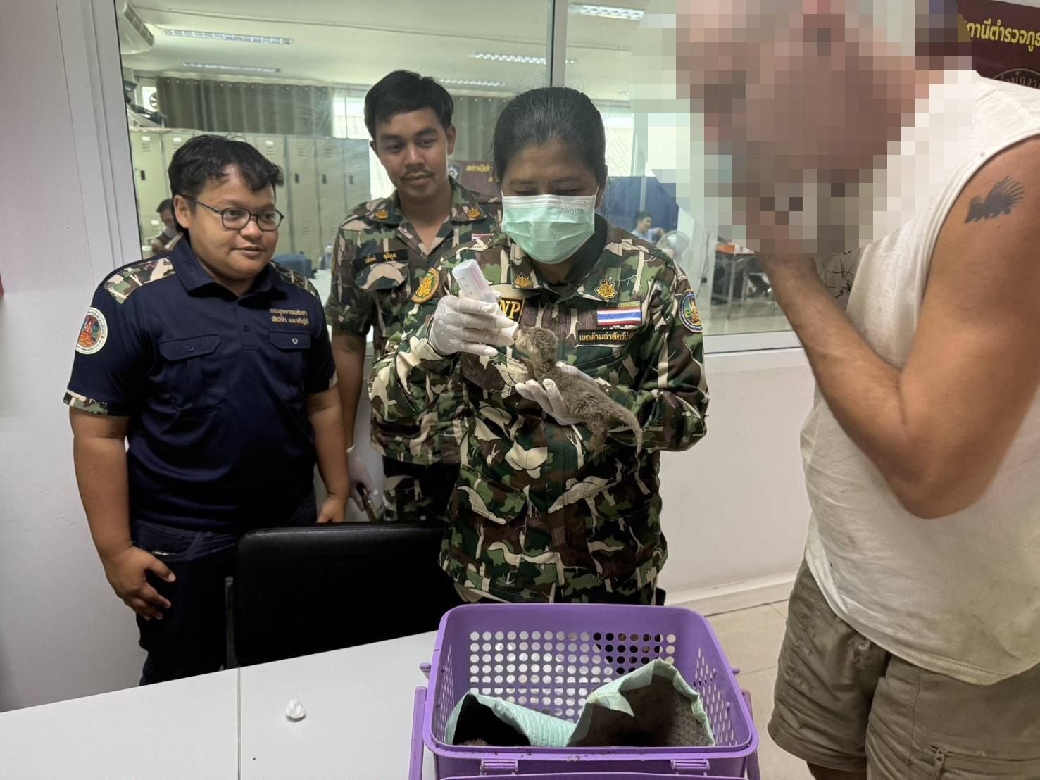 El leonés Frank Cuesta fue detenido en Tailandia por presunta posesión ilegal de animales salvajes protegidos y se encuentra este viernes en la comisaría de Lao Khwan.
