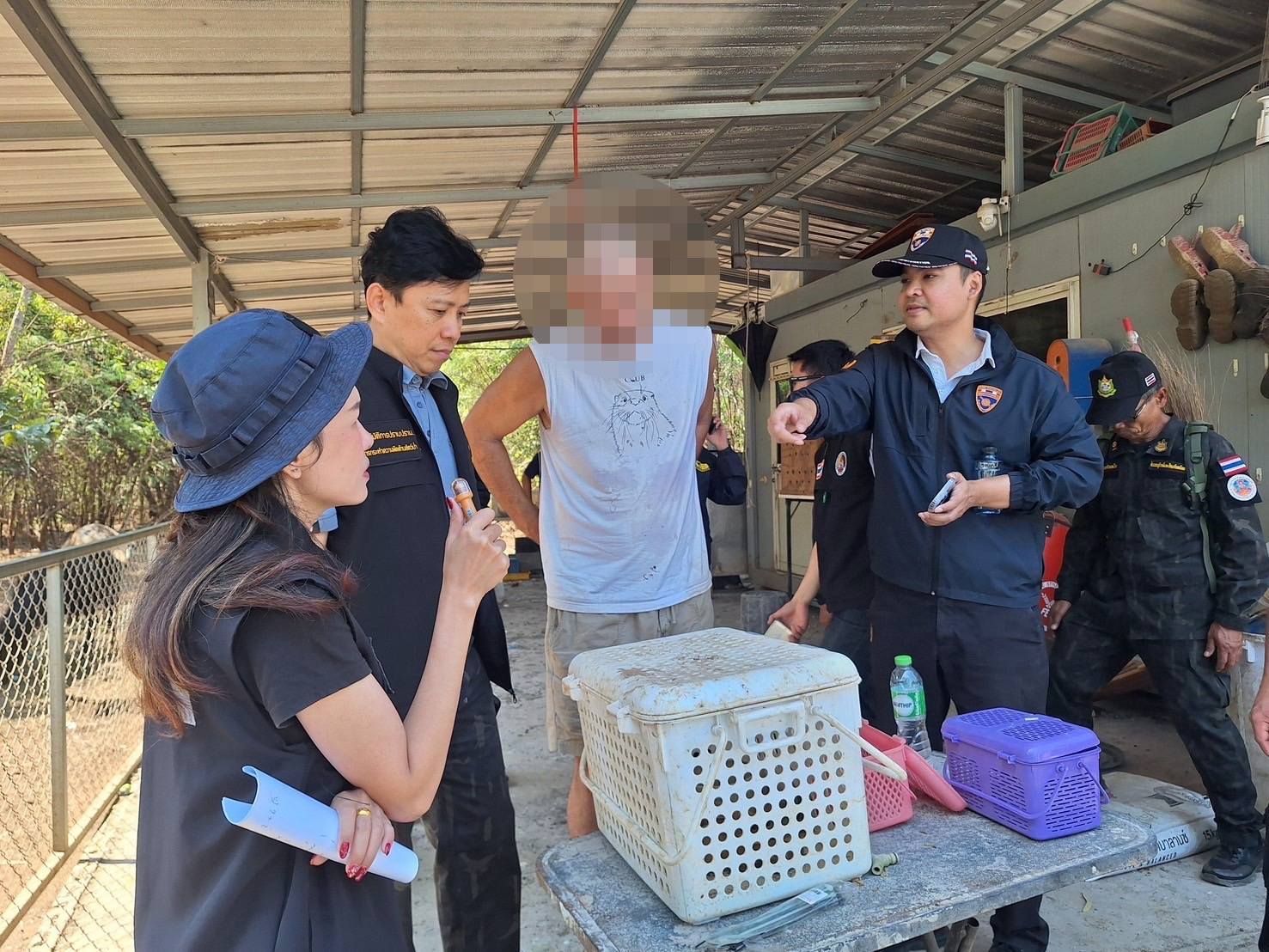 El leonés Frank Cuesta fue detenido en Tailandia por presunta posesión ilegal de animales salvajes protegidos y se encuentra este viernes en la comisaría de Lao Khwan.