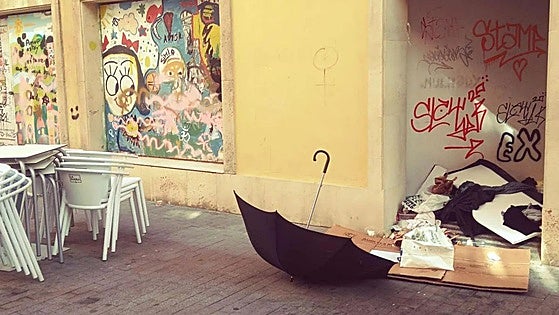 El Húmedo denuncia los siete artículos «incumplidos» de la convivencia en el barrio
