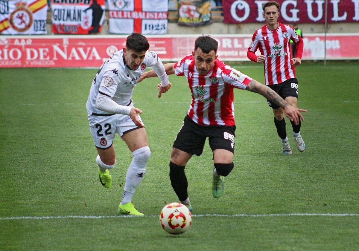 Acción del partido entre Cultural y Zamora