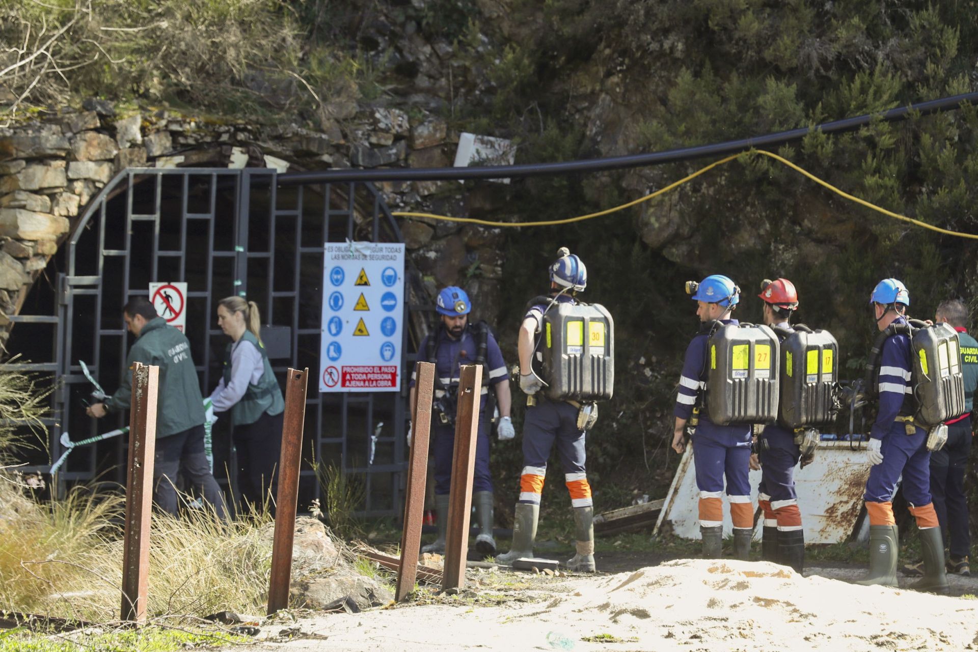 Inspección de la mina de Cerredo