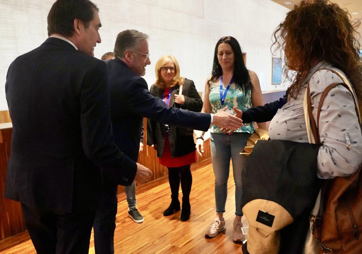 Los sindicatos insisten ante Mañueco en la «crisis estructural» que sufre León