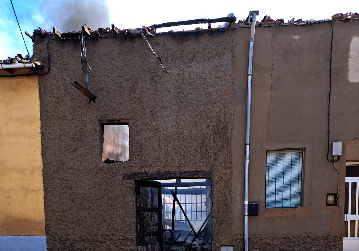 Incendio en una vivienda de Roderos