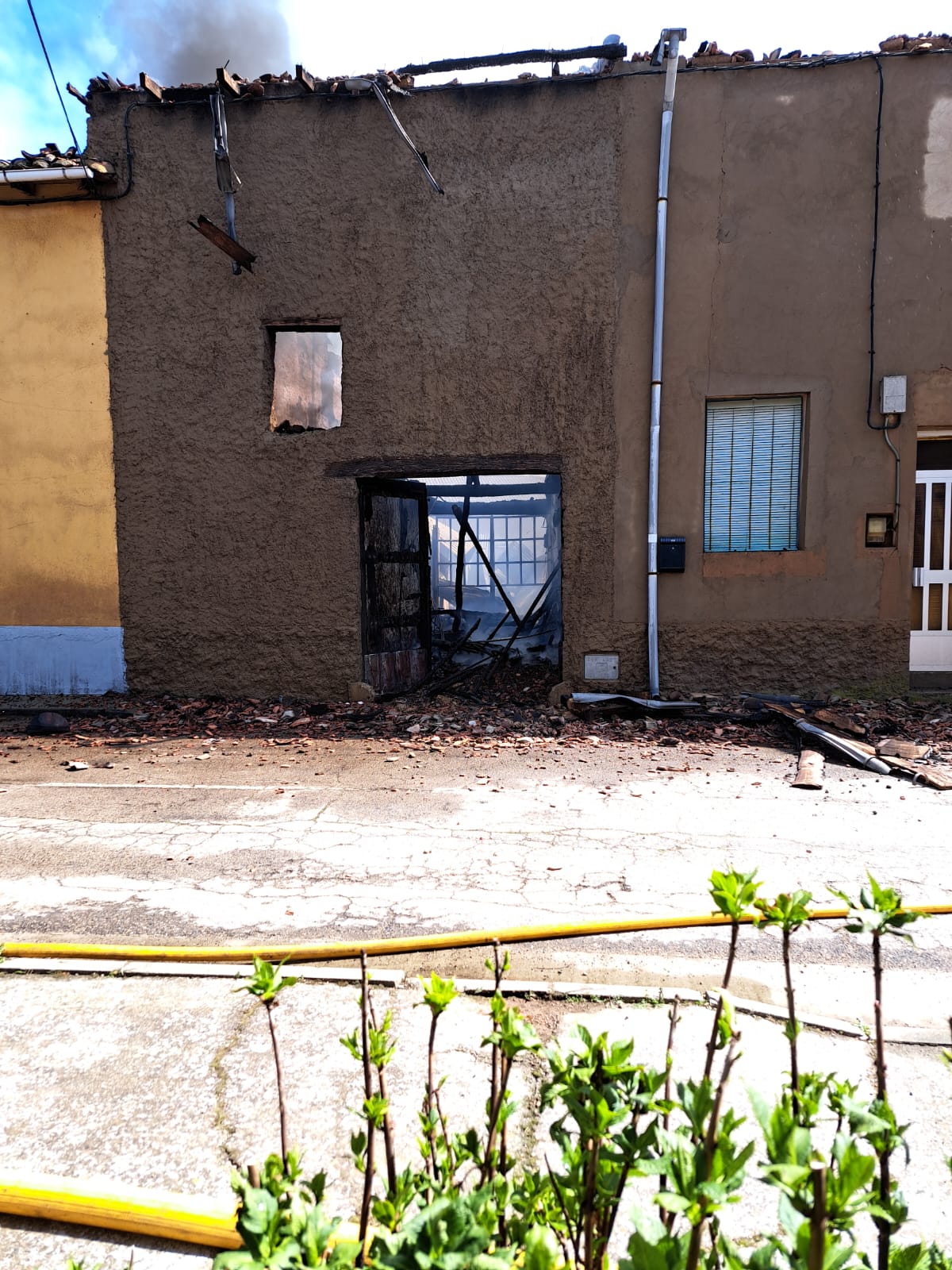 Incendio en una vivienda de Roderos