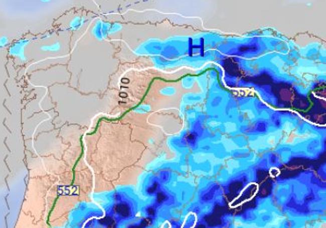 Precipitación prevista acumulada para las últimas seis horas del Domingo de Ramos (cuanto más oscuro el azul, más cantidad).