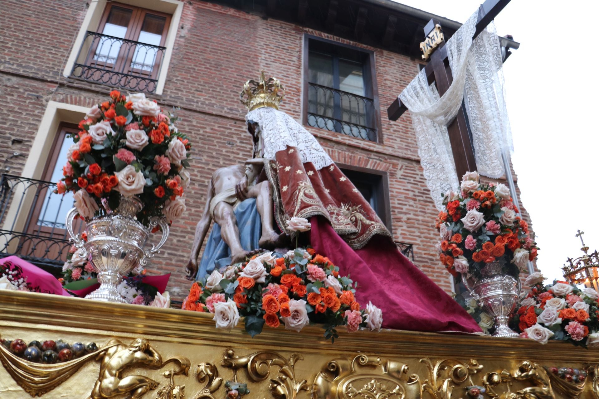 Las mejores imágenes de la Procesión de la Dolorosa en León