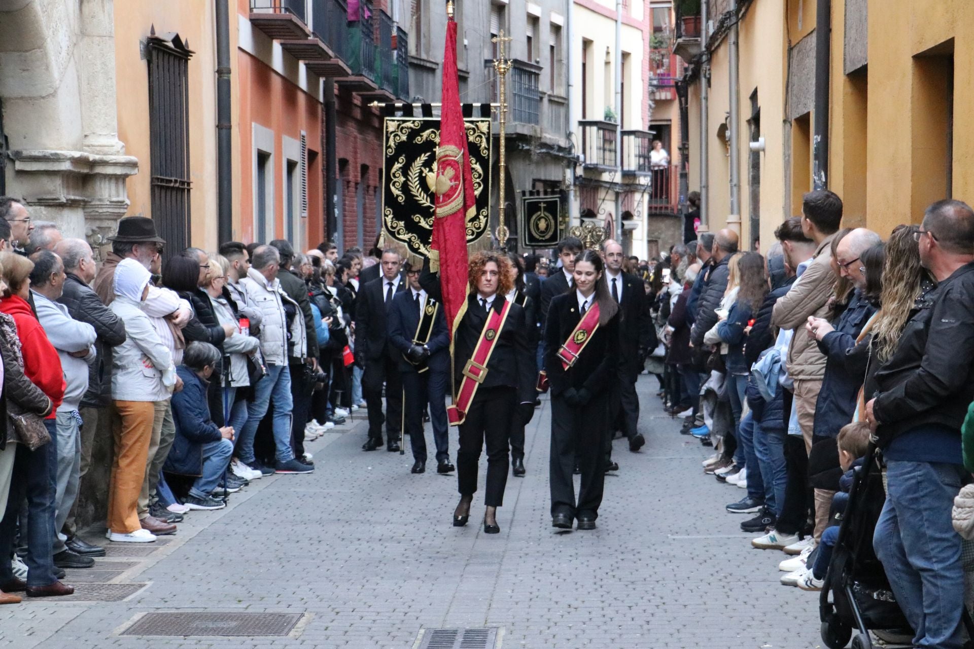 Las mejores imágenes de la Procesión de la Dolorosa en León