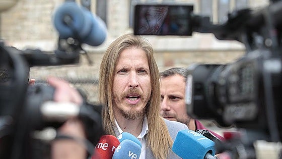 Pablo Fernández seguirá en la dirección de Podemos en un puesto «muy destacado»