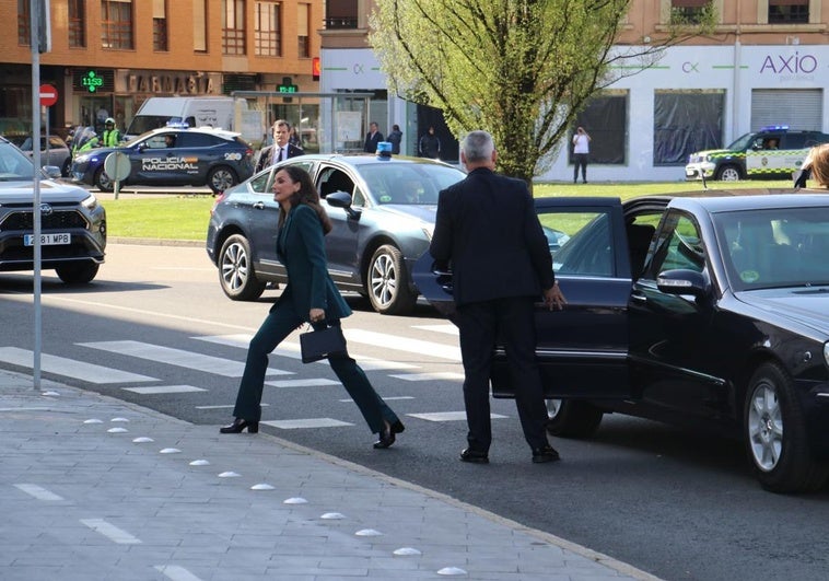 Las imágenes de la visita de la reina Letizia a León